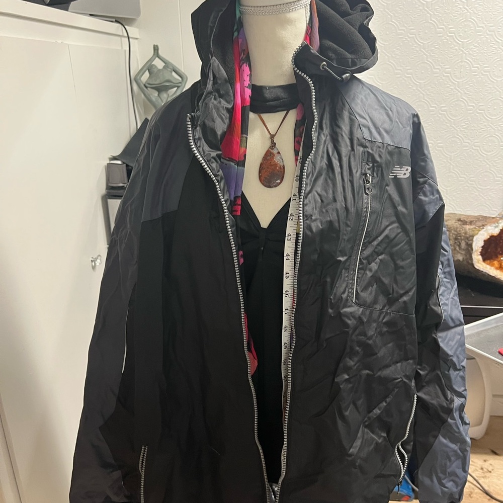 New balance mens coat new